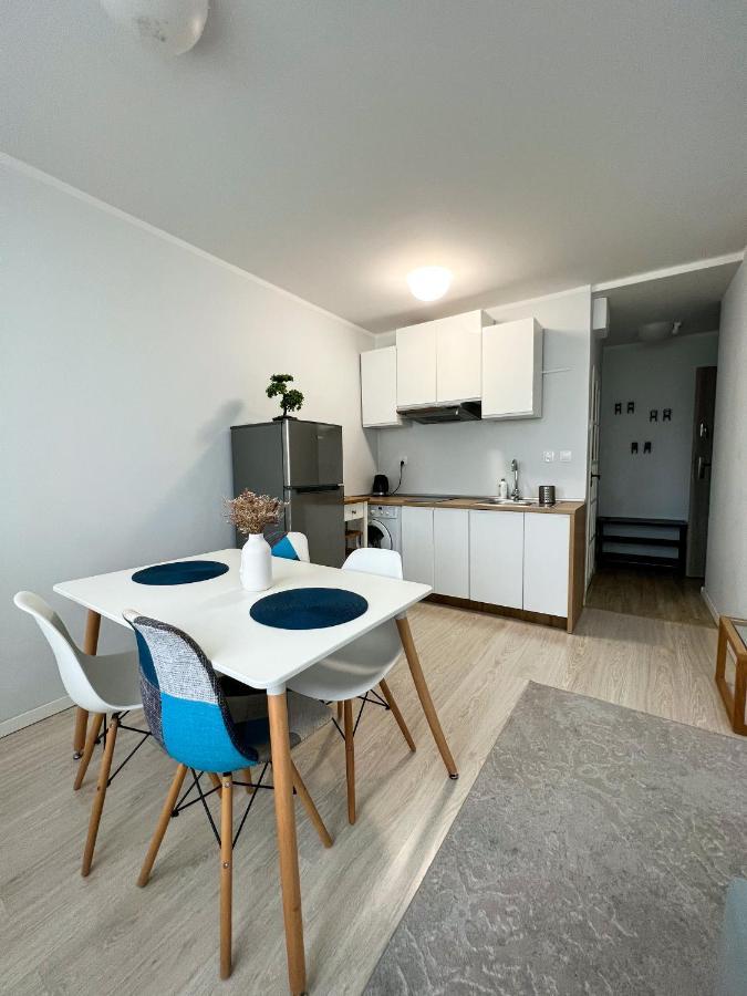 Appartement Przytulna Kawalerka à Varsovie Extérieur photo